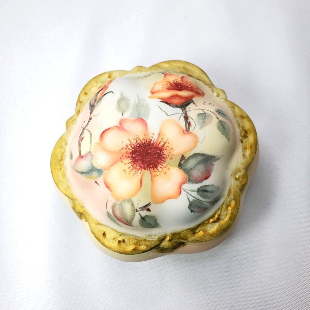VTG Hand-Painted Cricket Jewelry Box Lidded Porcelain Trinket Box By L. Gibson - Picture 16 of 16